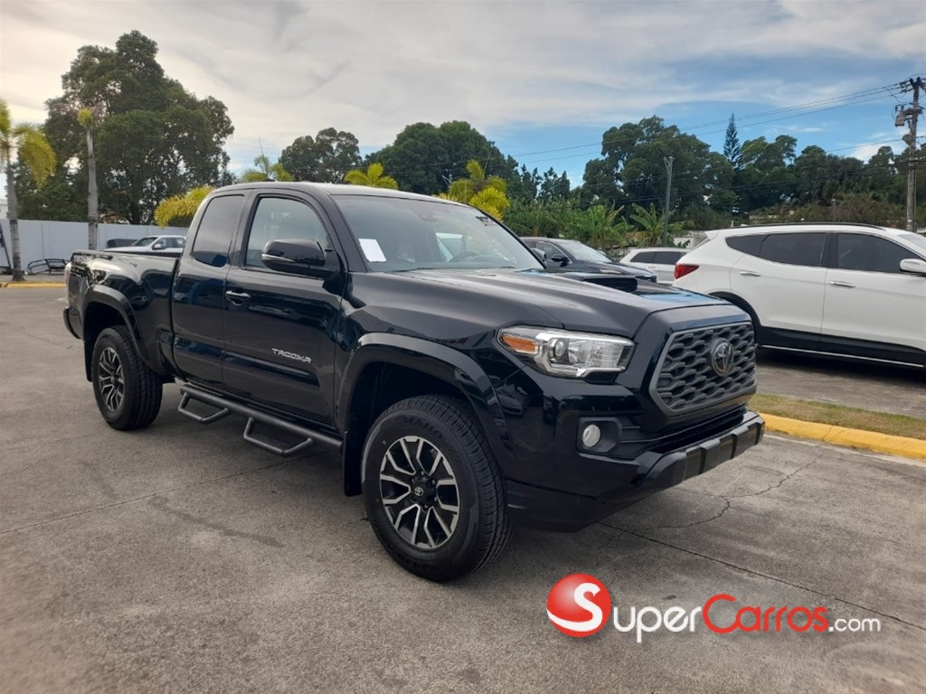 2020 Toyota Tacoma TRD SPORT