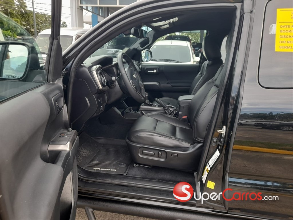 2020 Toyota Tacoma TRD SPORT — foto 9 / 12