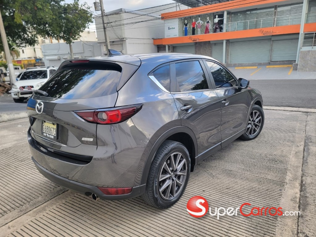 2019 Mazda CX-5 Touring — foto 4 / 9