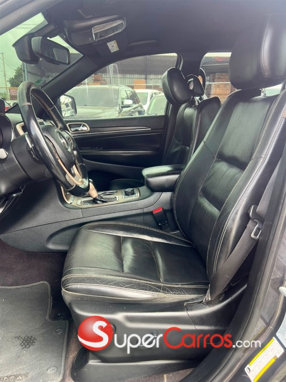 2016 Jeep Grand Cherokee Limited — foto 4 / 9