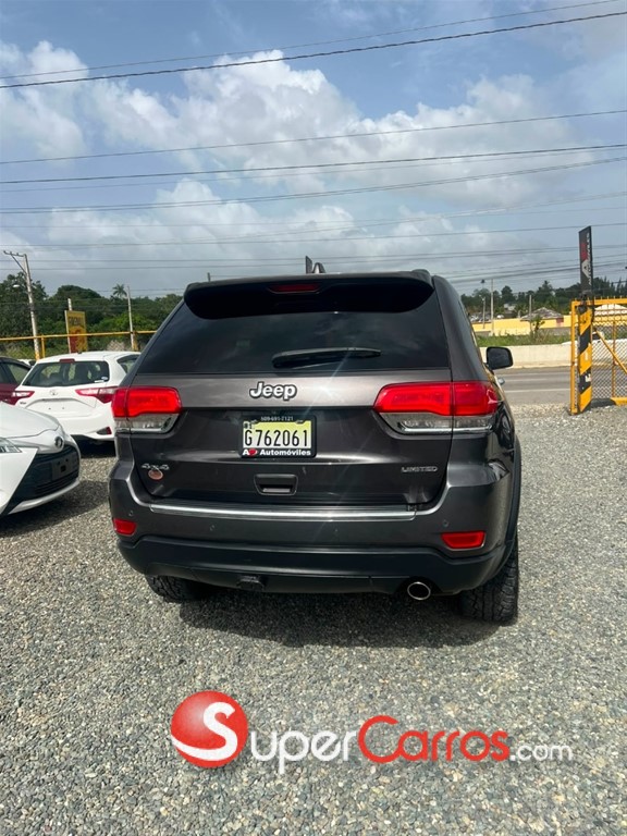 2016 Jeep Grand Cherokee Limited — foto 7 / 9