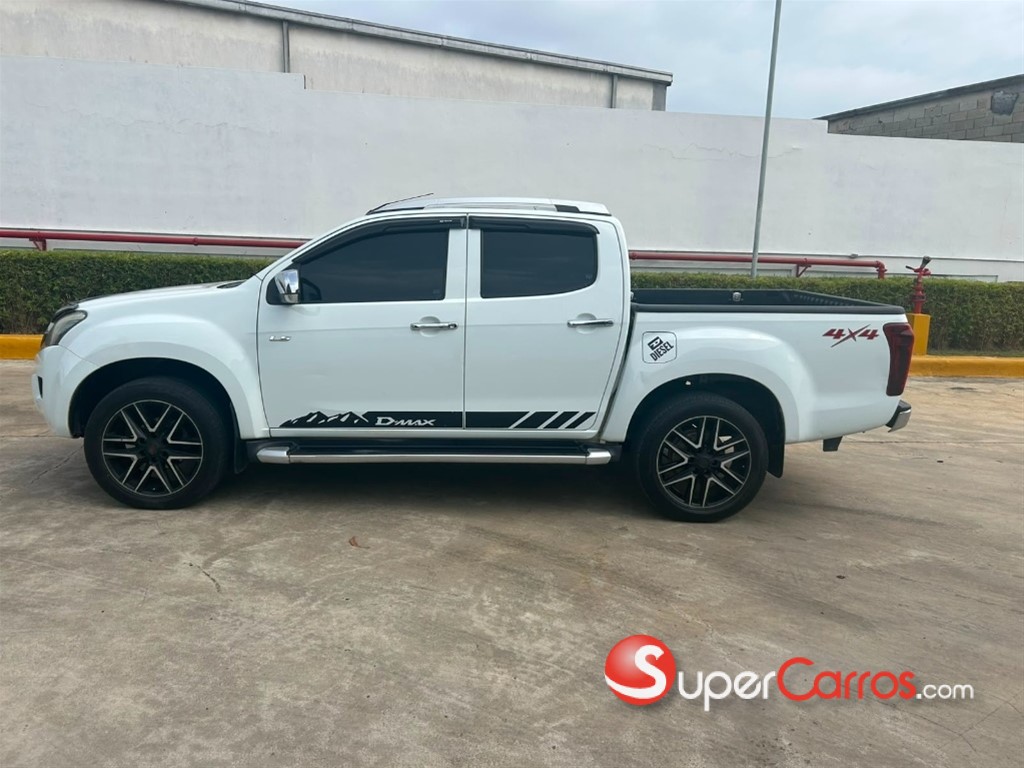 2016 Isuzu DMAX — foto 5 / 10