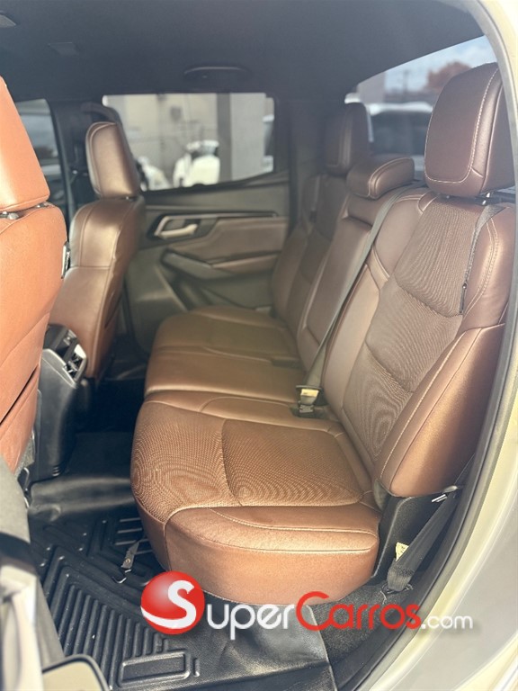 2023 Isuzu DMAX LSE — foto 7 / 10