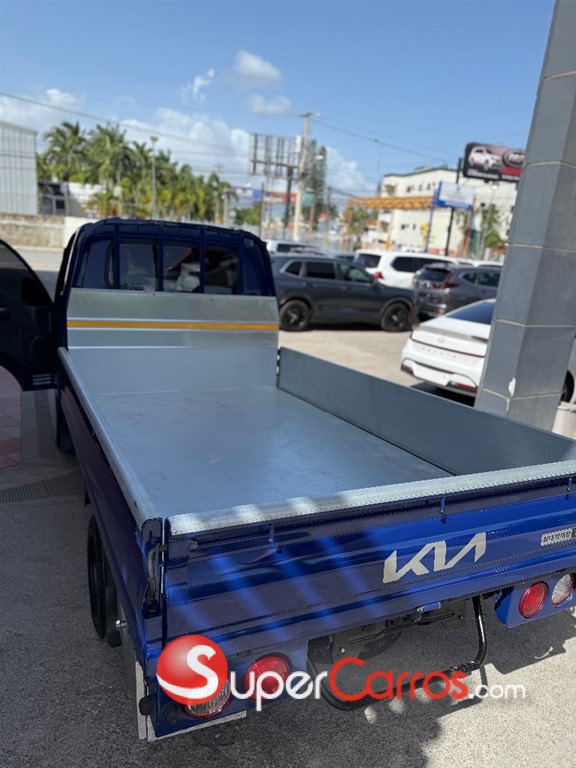 2022 Kia Bongo III — foto 7 / 8