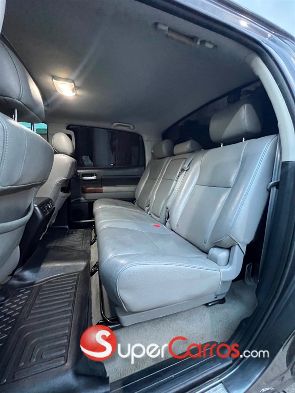 2011 Toyota Tundra Platinum — foto 8 / 9