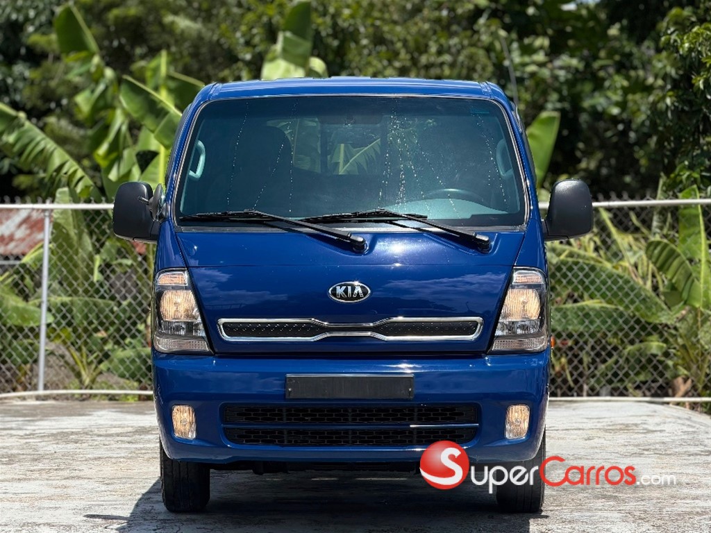 2020 Kia Bongo III — foto 7 / 8