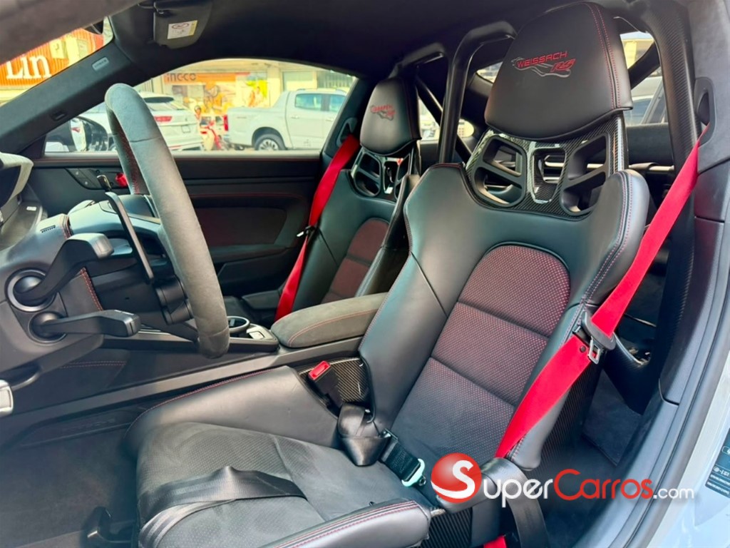 2024 Porsche GT3 RS — foto 8 / 9