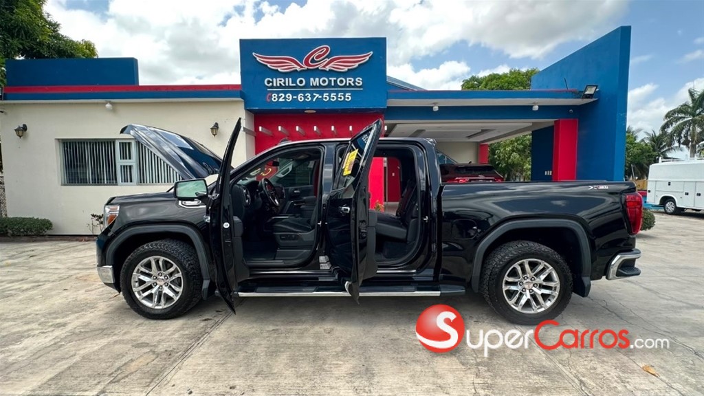 2021 GMC Sierra 1500 SLT — foto 11 / 12