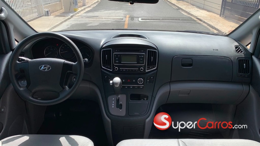 2020 Hyundai Grand Starex — foto 6 / 12