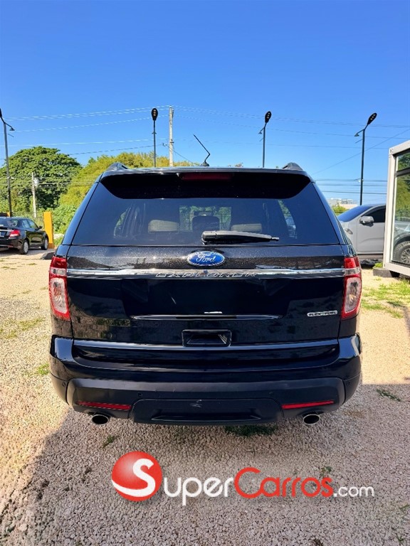 2015 Ford Explorer XLT — foto 6 / 11