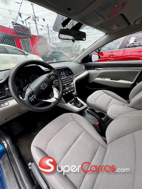 2020 Hyundai Elantra — foto 7 / 11