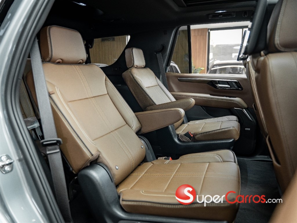 2027 Chevrolet Tahoe Highcountry Duramax — foto 10 / 12