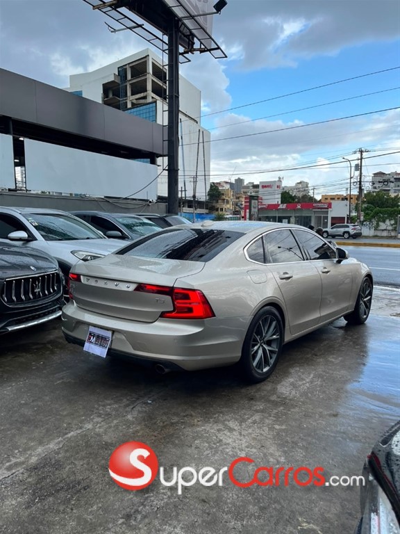 2017 Volvo S90 T5 MOMENTUM — foto 11 / 11