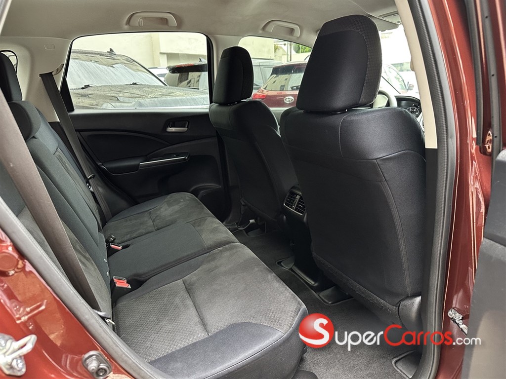 2015 Honda CR-V LX — foto 6 / 12