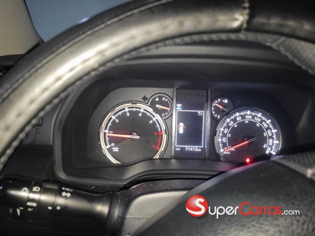 2020 Toyota 4 Runner Limited — foto 5 / 12
