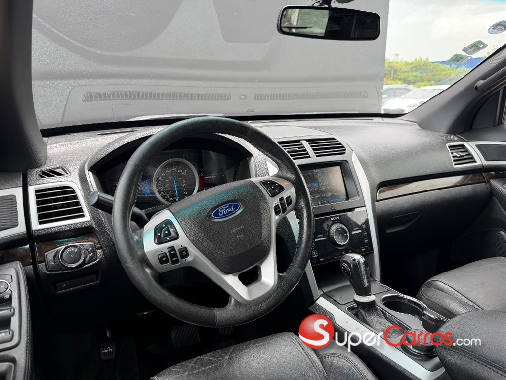 2015 Ford Explorer Limited — foto 5 / 9