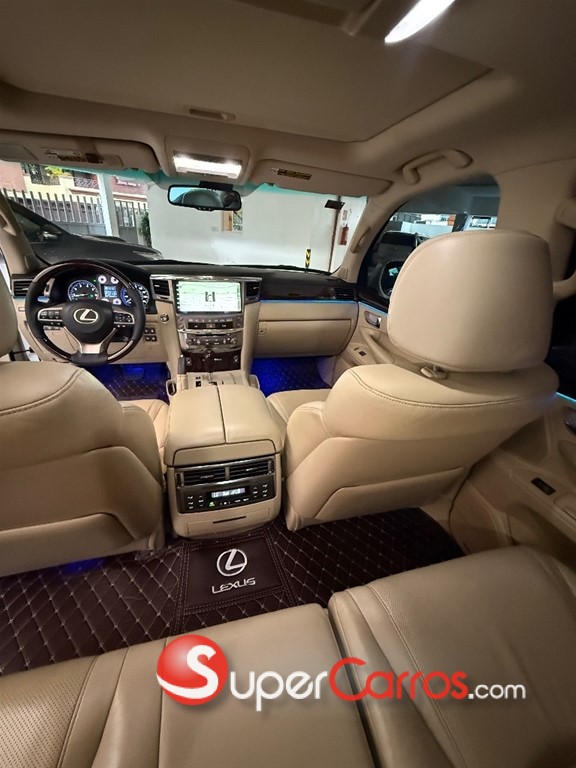 2011 Lexus LX 570 — foto 8 / 10