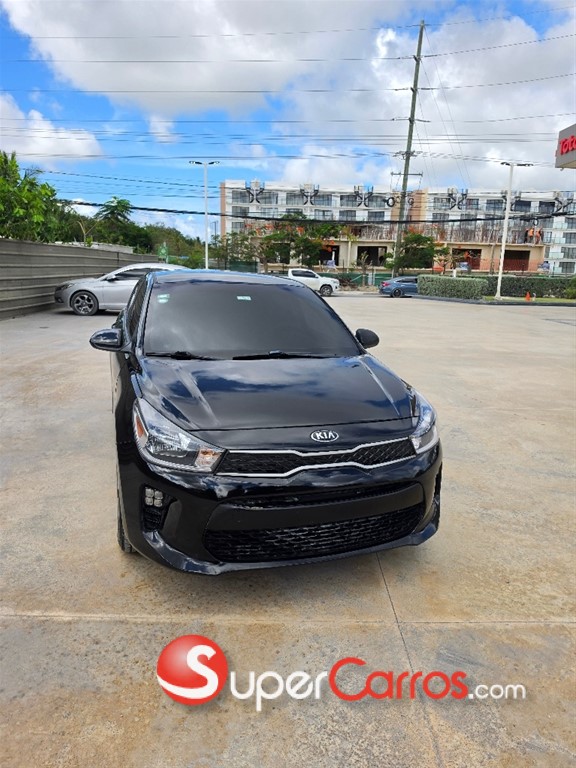 2020 Kia Rio LX — foto 2 / 8