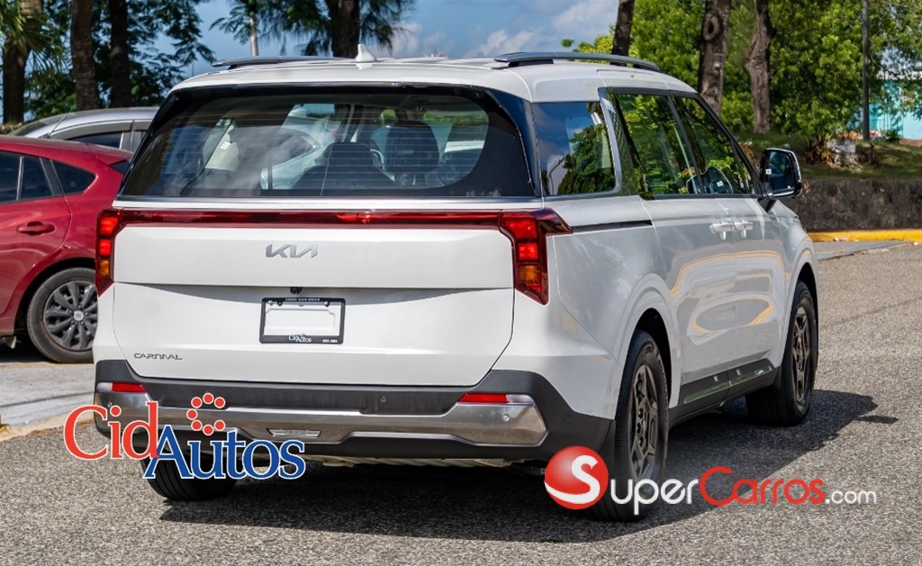 2027 Kia Carnival — foto 3 / 11