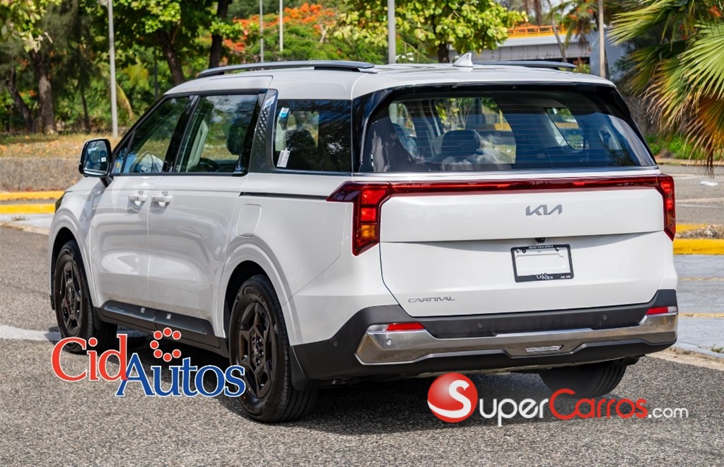 2027 Kia Carnival — foto 4 / 11