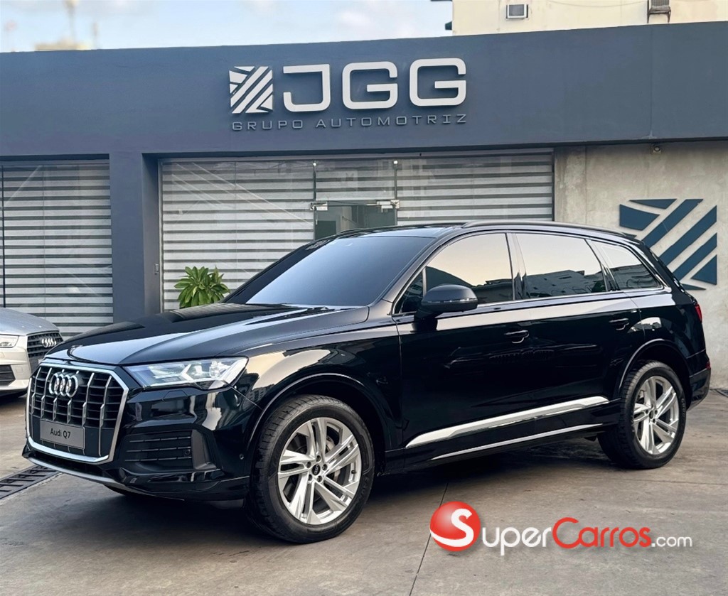 2023 Audi Q7 45 TFSI Premium Plus