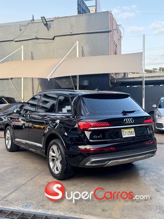 2023 Audi Q7 45 TFSI Premium Plus — foto 3 / 9