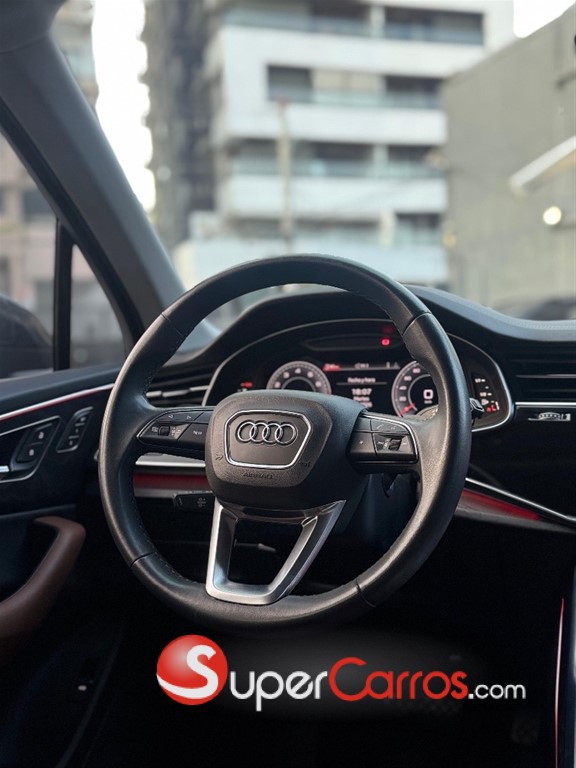 2023 Audi Q7 45 TFSI Premium Plus — foto 7 / 9