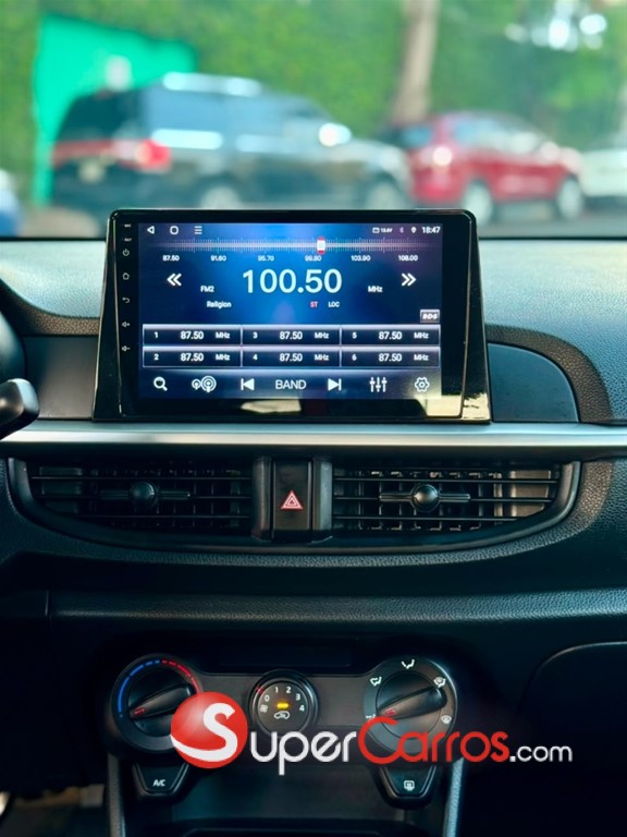 2023 Kia Picanto L X — foto 8 / 11