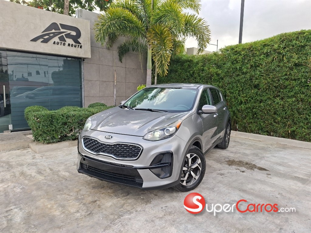 2021 Kia Sportage LX — foto 1 / 10