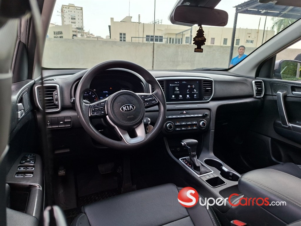 2021 Kia Sportage LX — foto 9 / 10