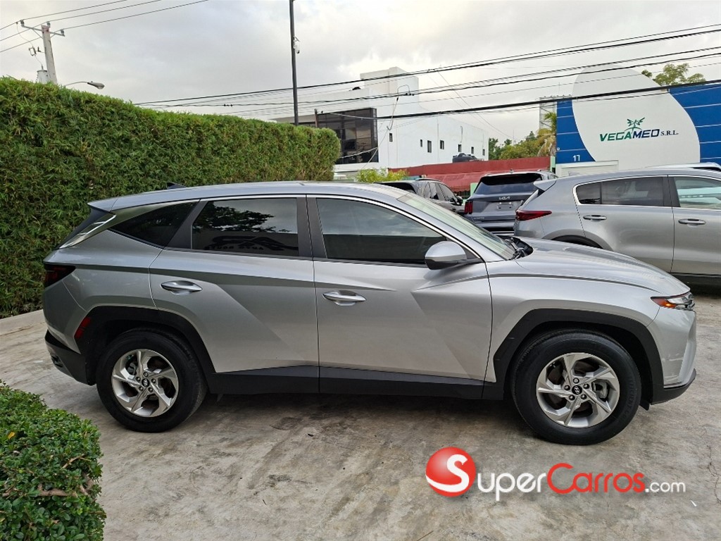 2022 Hyundai Tucson SE — foto 6 / 10