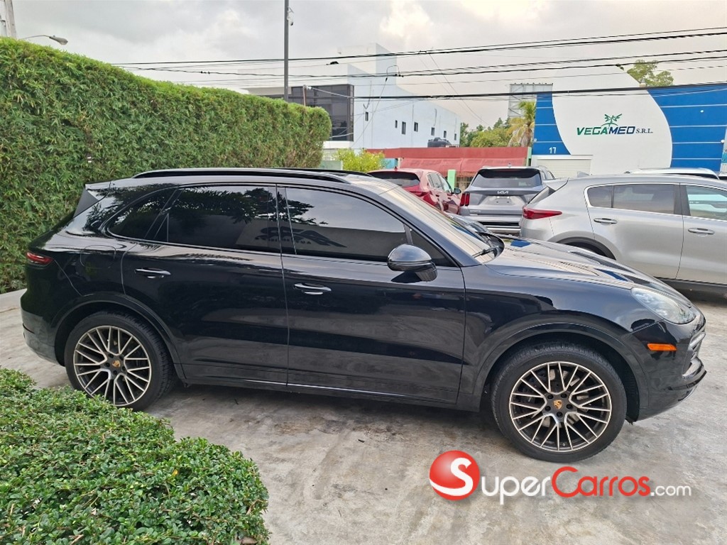 2021 Porsche Cayenne — foto 6 / 12