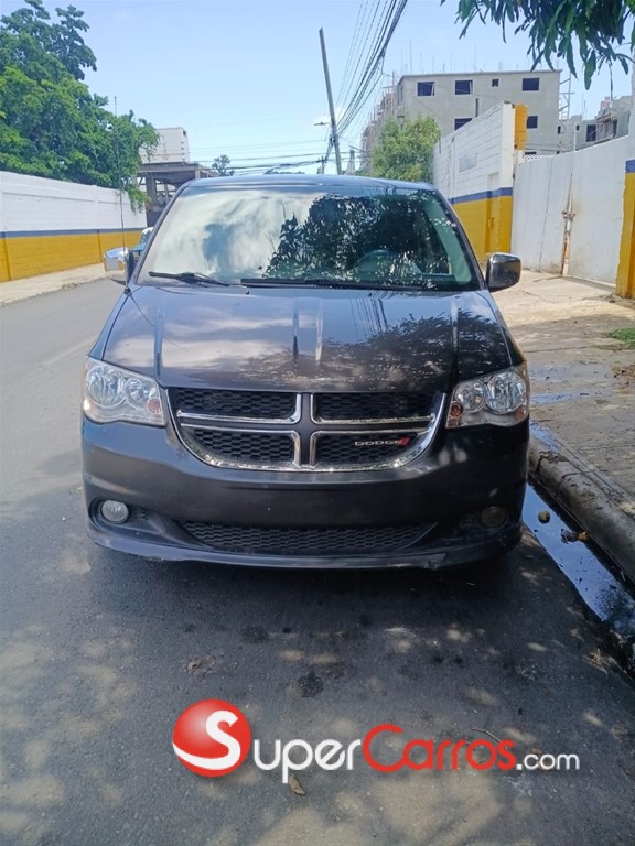 2019 Dodge Grand Caravan — foto 1 / 4