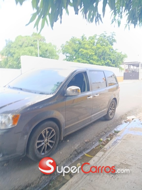 2019 Dodge Grand Caravan — foto 3 / 4