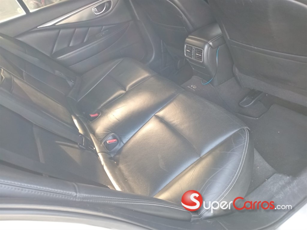 2014 Infiniti Q-50 — foto 4 / 10