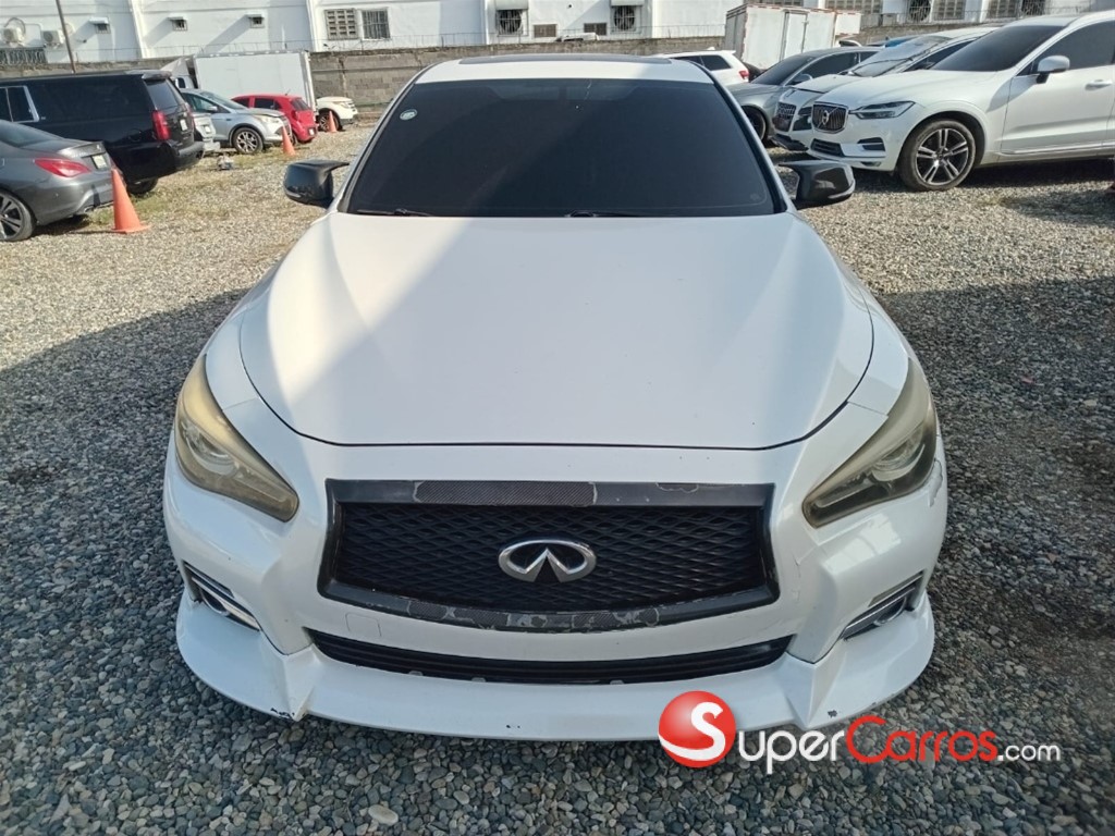 2014 Infiniti Q-50 — foto 6 / 10