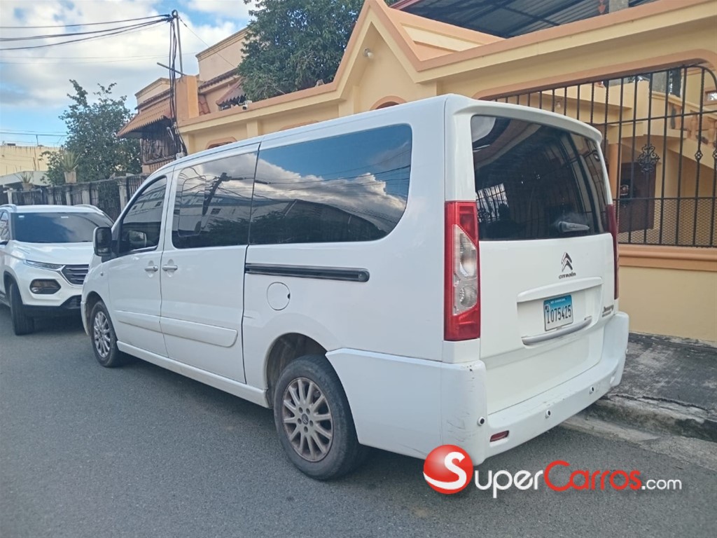 2016 Citroen Berlingo Pasajeros — foto 2 / 9