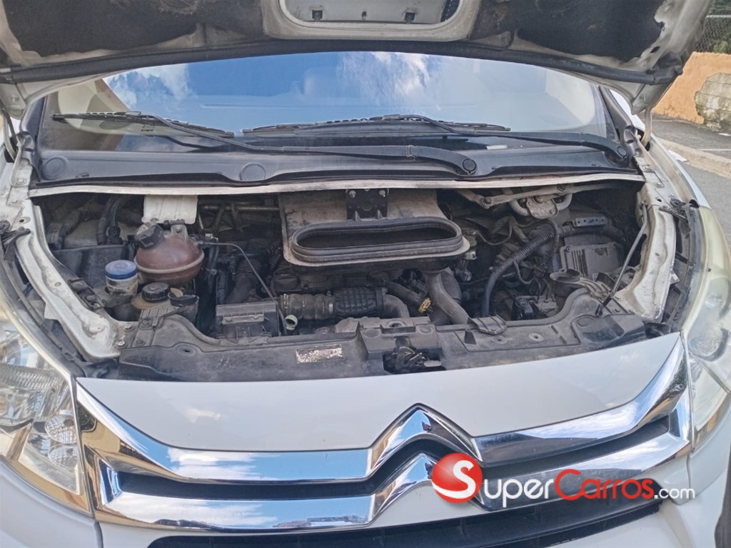 2016 Citroen Berlingo Pasajeros — foto 5 / 9