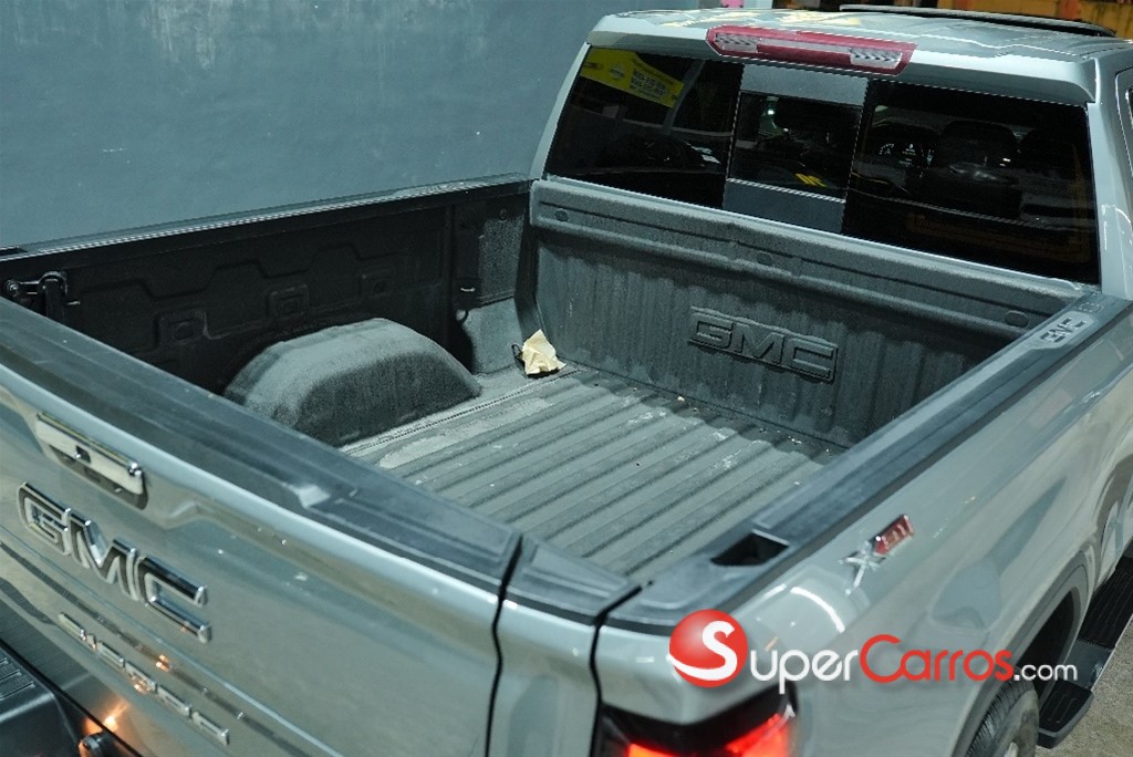 2023 GMC Sierra 1500 SLT — foto 6 / 10