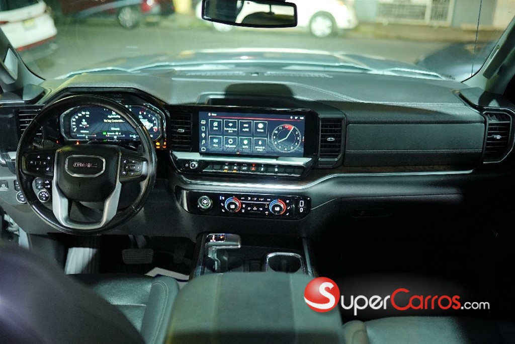 2023 GMC Sierra 1500 SLT — foto 8 / 10