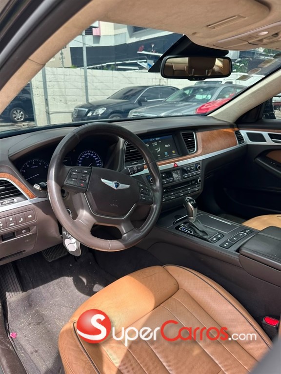 2016 Hyundai Genesis — foto 4 / 9