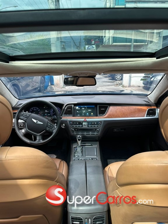 2016 Hyundai Genesis — foto 6 / 9