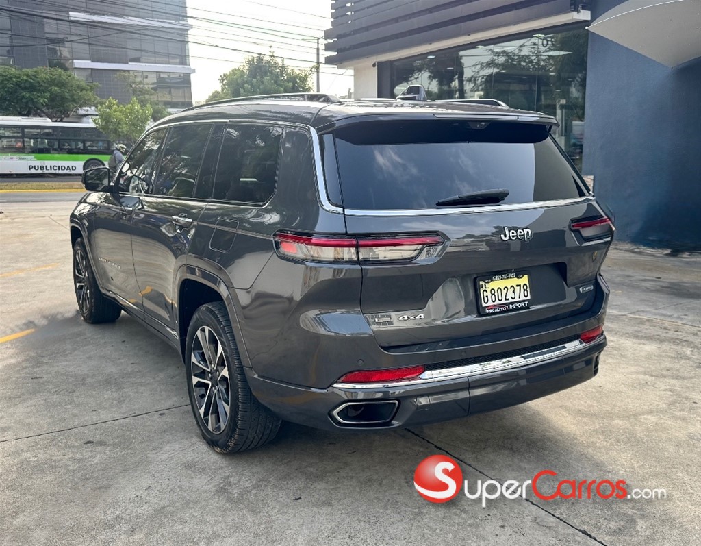 2022 Jeep Grand Cherokee Overland — foto 4 / 12