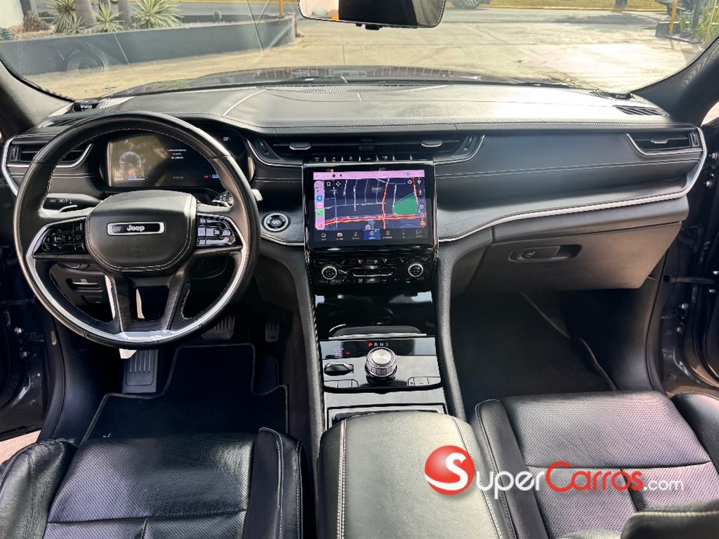 2022 Jeep Grand Cherokee Overland — foto 12 / 12