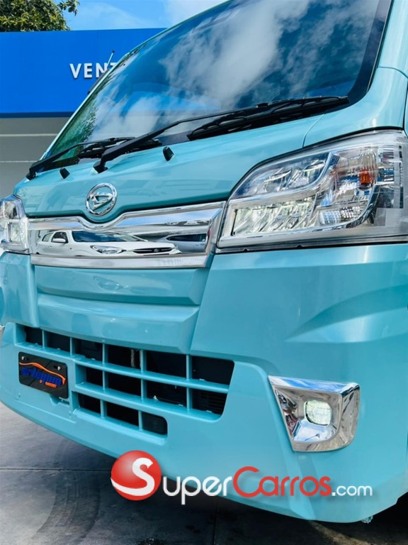 2022 Daihatsu Hijet — foto 12 / 12