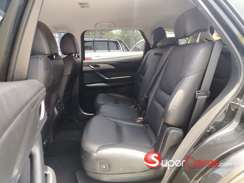 2024 Mazda CX-9 CE — foto 10 / 12