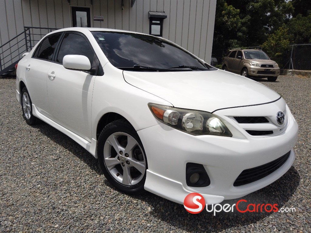 2013 Toyota Corolla S — foto 3 / 9