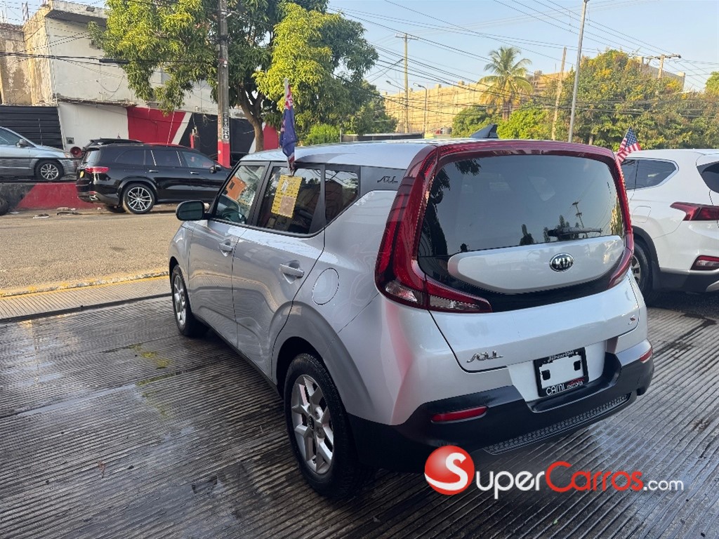 2021 Kia Soul S — foto 6 / 12