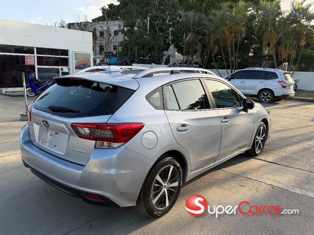 2023 Subaru Impreza Premiun — foto 5 / 10