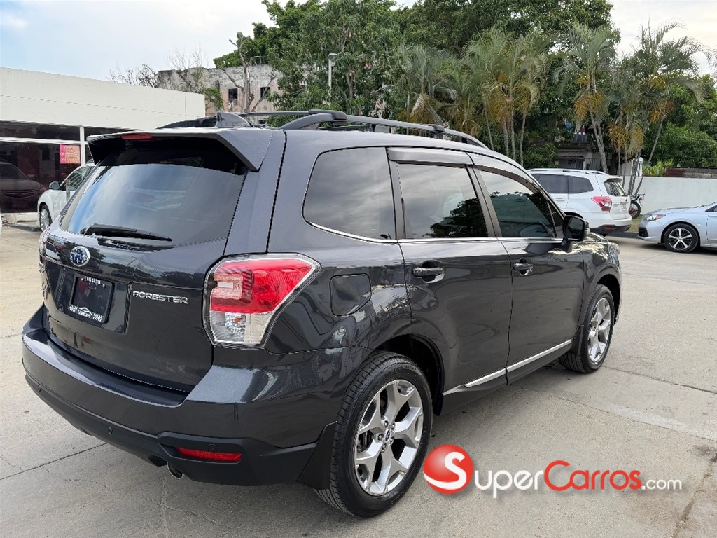 2018 Subaru Forester Touring — foto 7 / 12